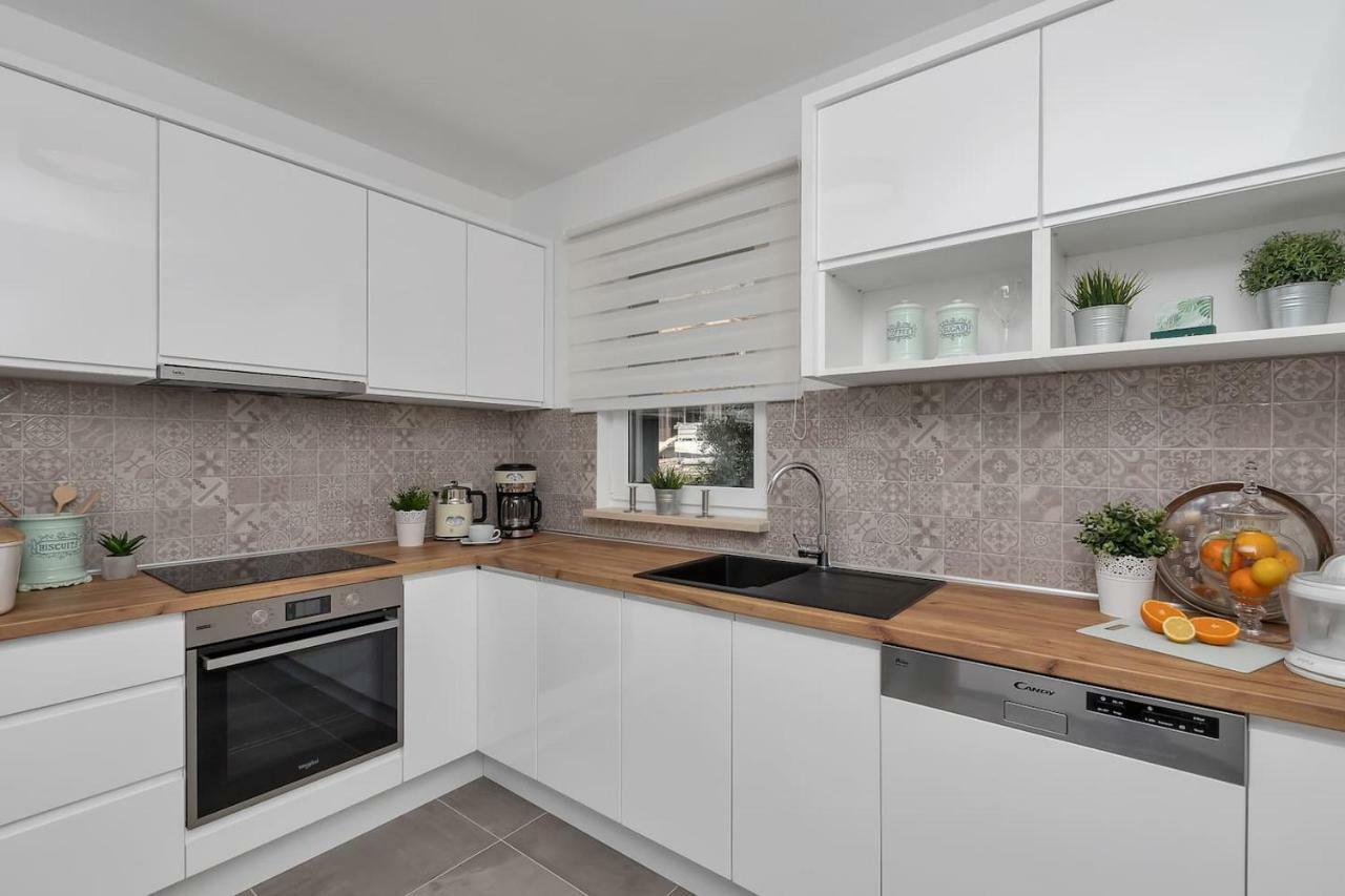 Charming Apartment Tissa With Sea View Μακάρσκα Εξωτερικό φωτογραφία